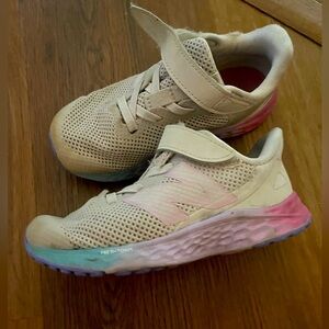 New Balance Arishi 10